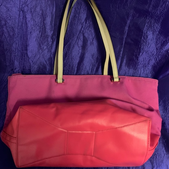 Kate Spade Tote - Picture 2 of 3